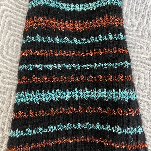 Missoni Merino Wool-Blend Chevron Shimmer Knit Scarf - Picture 5 of 8